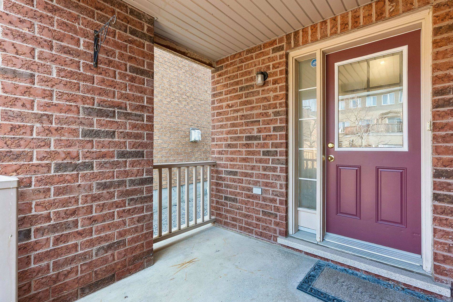 8 Pinecliff AVE, Markham, ON L6B 0K2