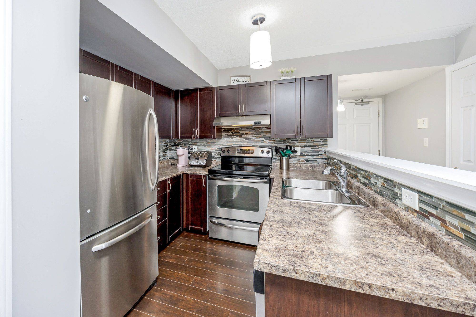 1360 Main ST E #304, Milton, ON L9T 7S5