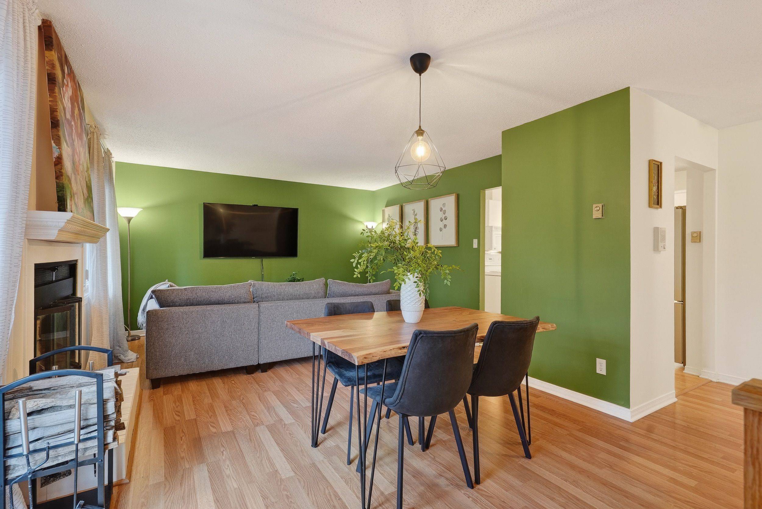 6 Terrace DR #208, Bells Corners And South To Fallowfield, ON K2H 9J2