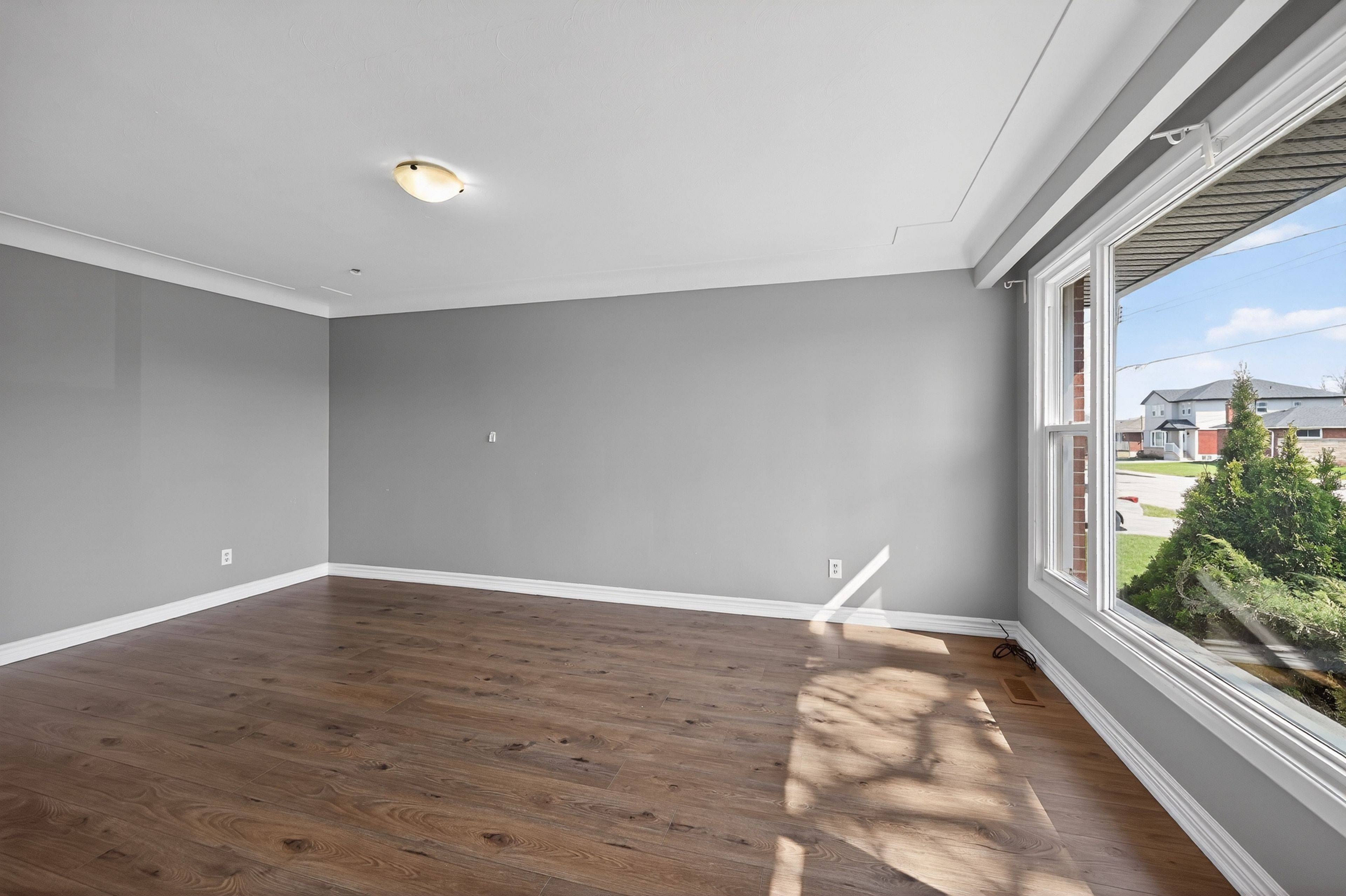 76 Terrace DR, Hamilton, ON L9A 2Y6