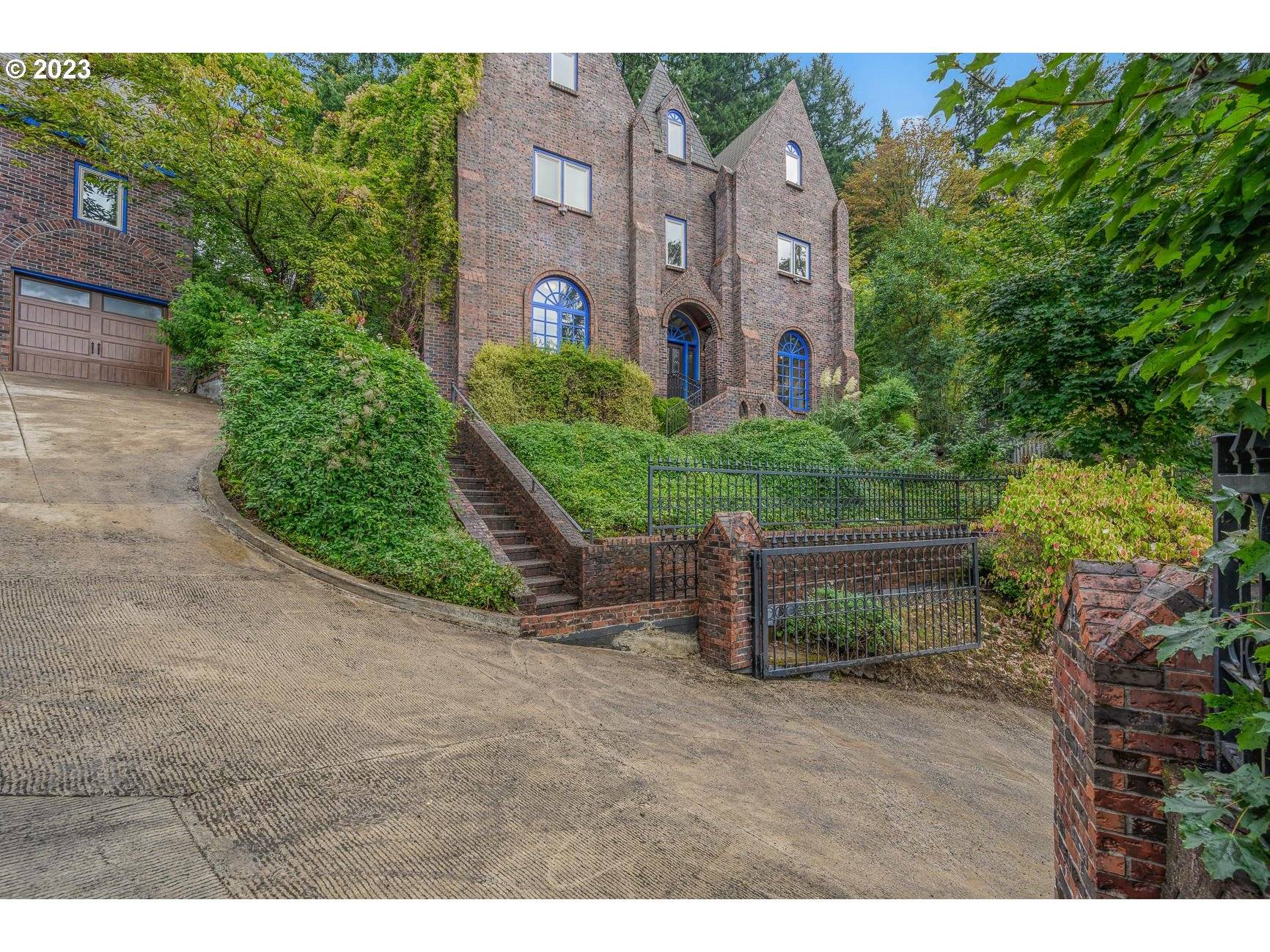 4224 SW MELVILLE AVE, Portland, OR 97239