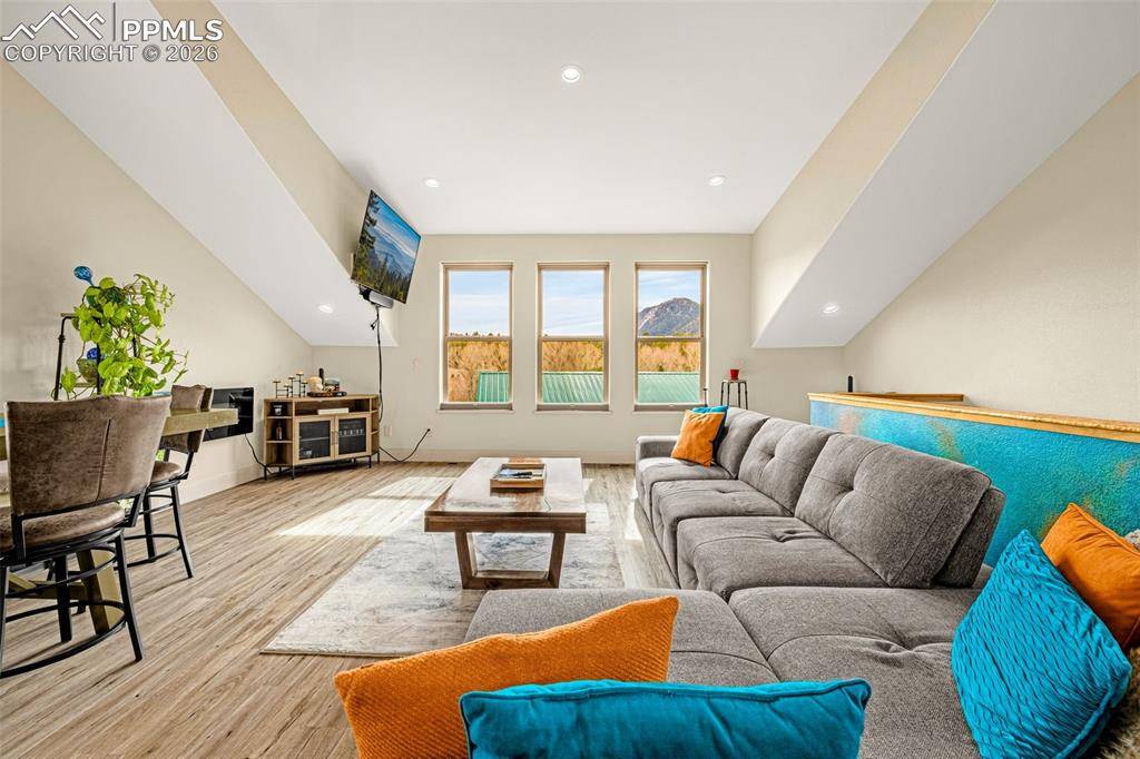 300 Spring ST, Palmer Lake, CO 80133