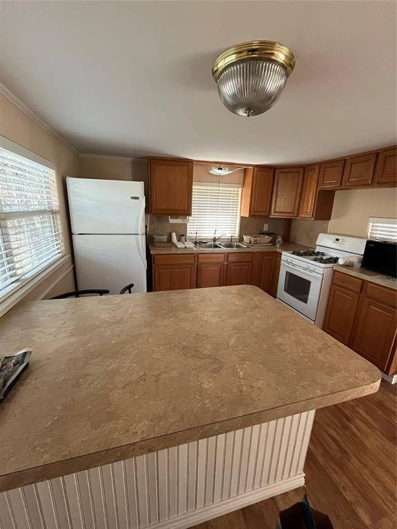 1964 Quail Run, Graford, TX 76449