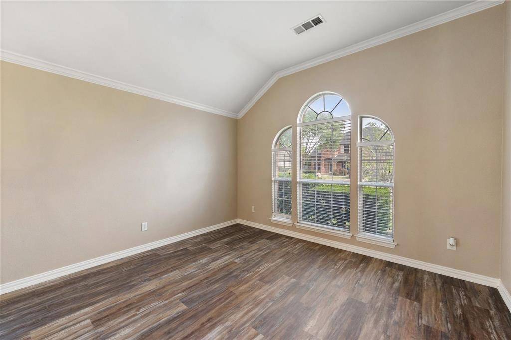 1916 Austin Street, Mansfield, TX 76063