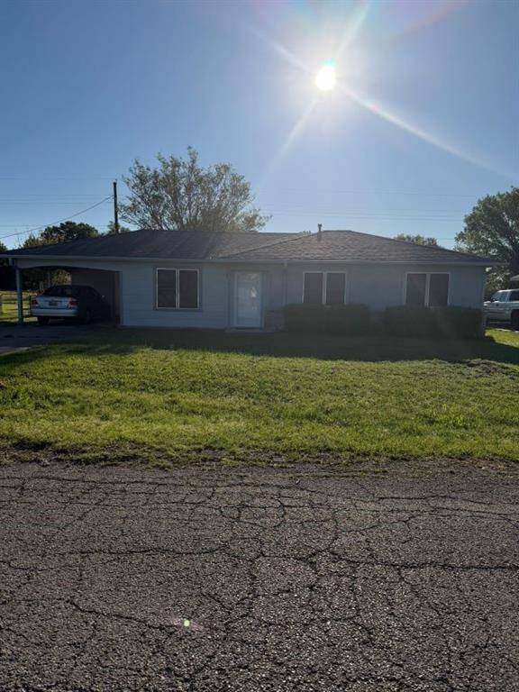 3045 Monroe Street, Commerce, TX 75428