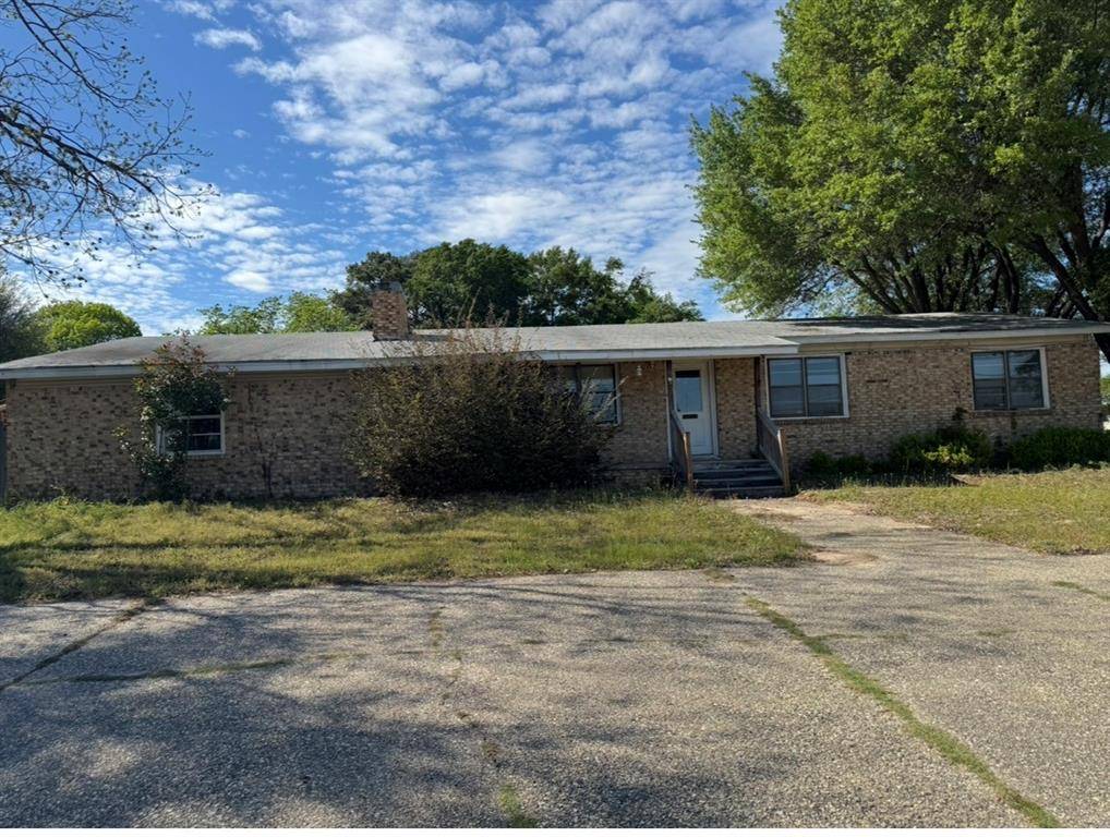 103 Pearl Street, Lindale, TX 75771