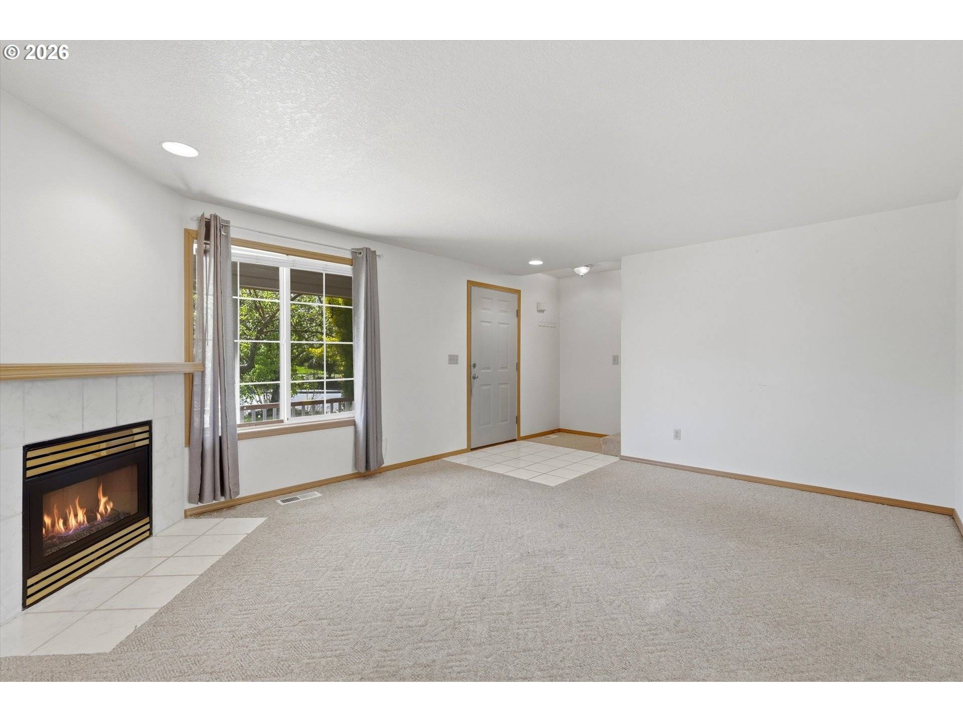 12205 SE MOUNTAIN SUN DR, Clackamas, OR 97015