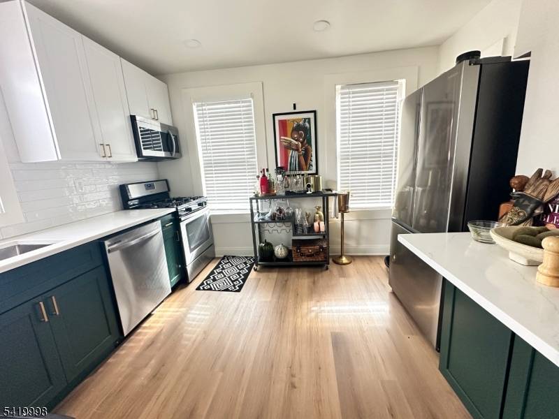 80 BELLEVILLE AVE, Bloomfield Twp., NJ 07003