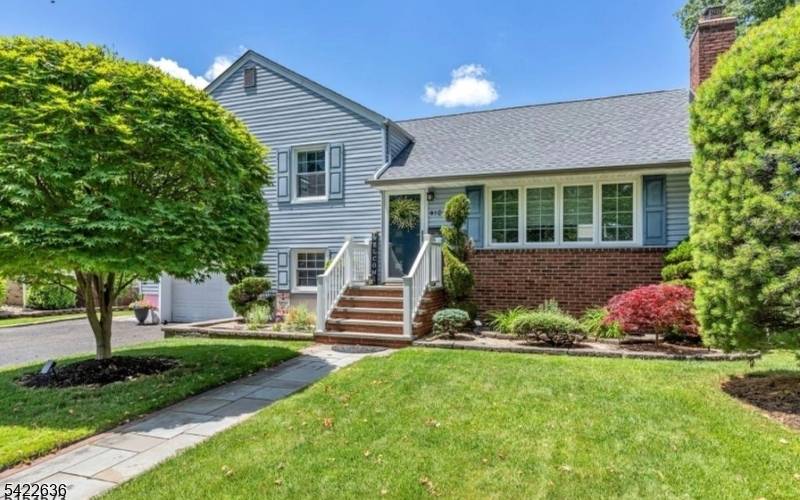 410 Walnut Ave, Cranford Twp., NJ 07016