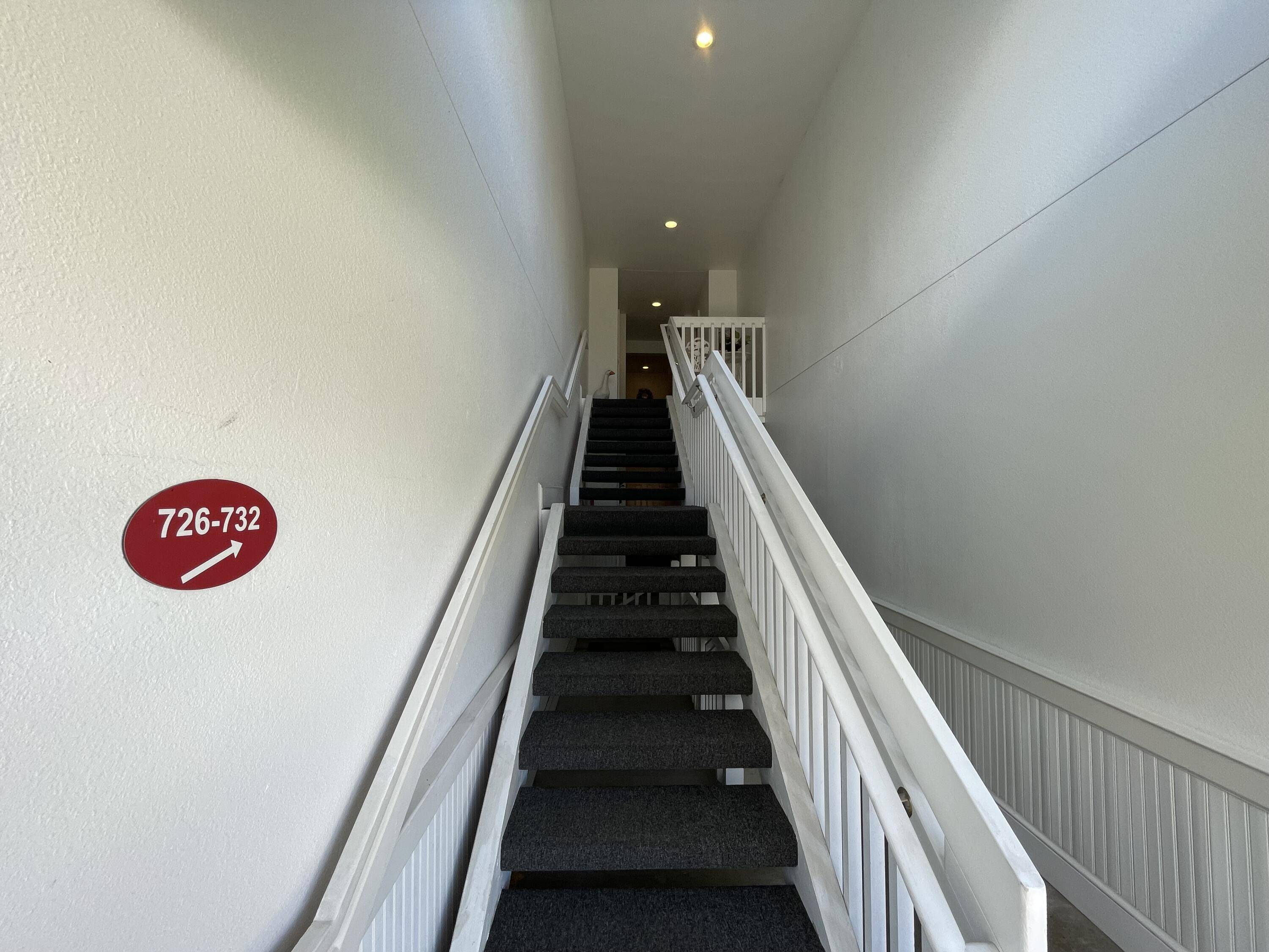 732 W Barrington CIR, Summit Twp, MI 49203