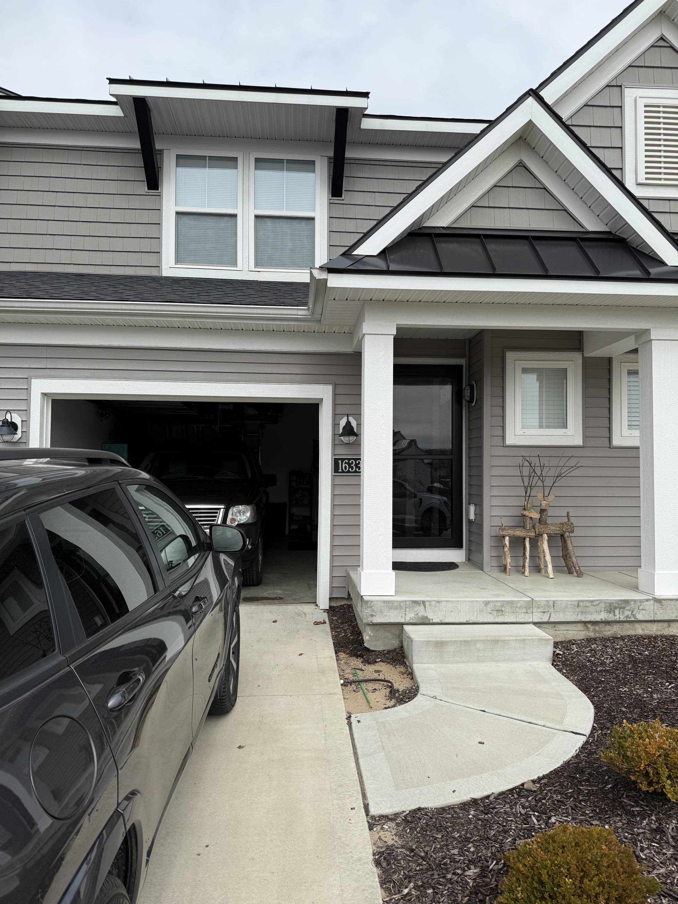 1633 Thyme DR SW #2, Byron Twp, MI 49315