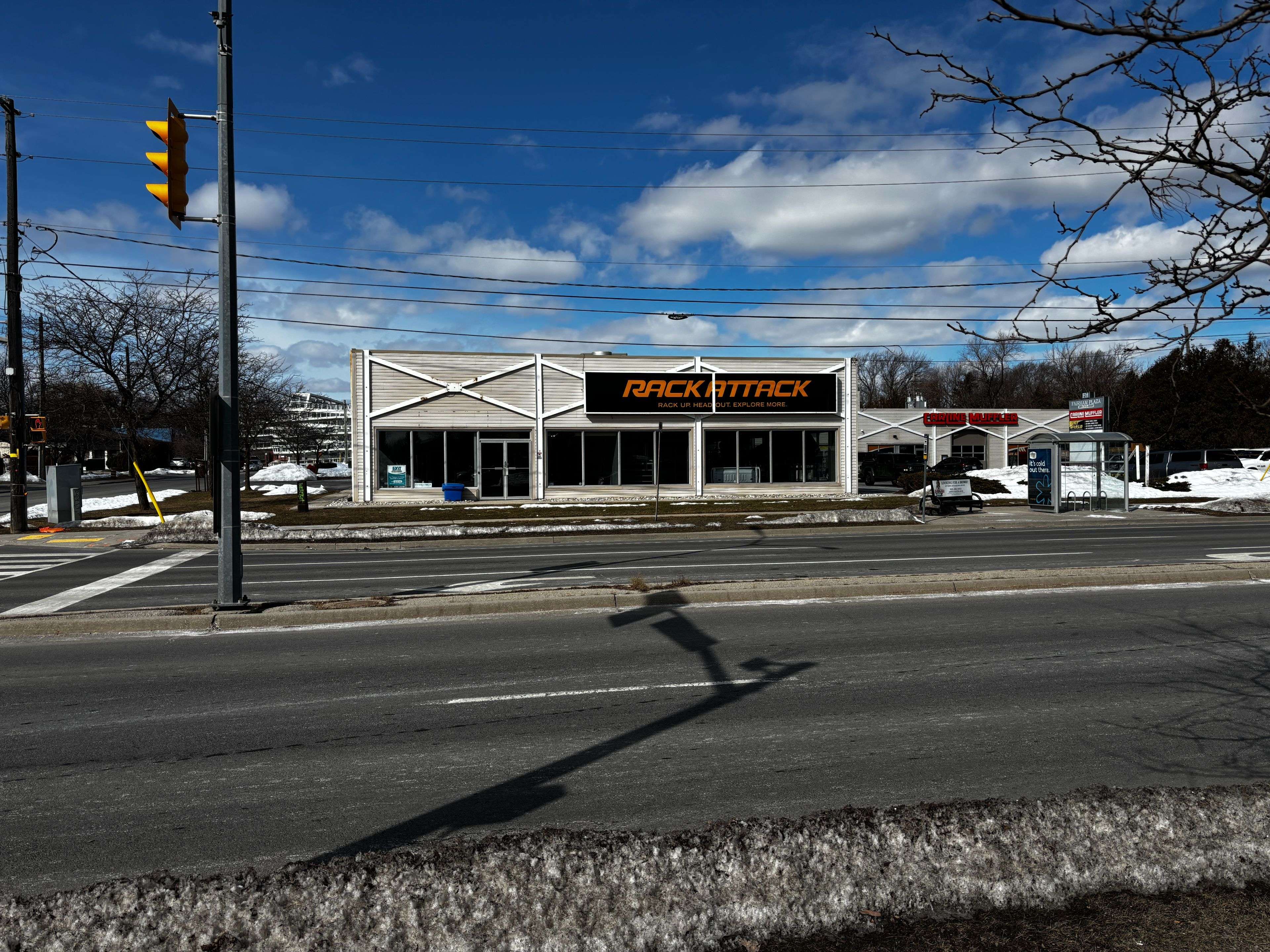 2279 Fairview ST #1, Burlington, ON L7R 2E3