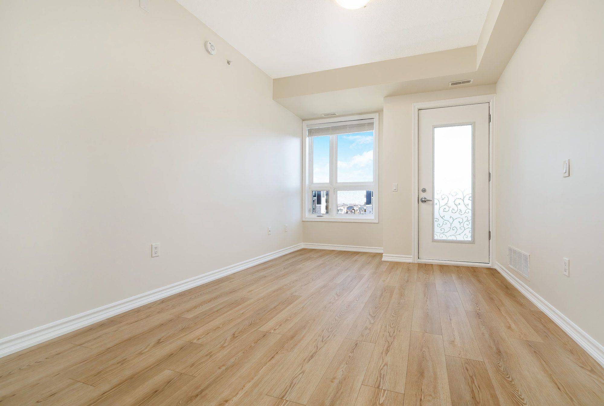 650 Sauve ST #408, Milton, ON L9T 9A8