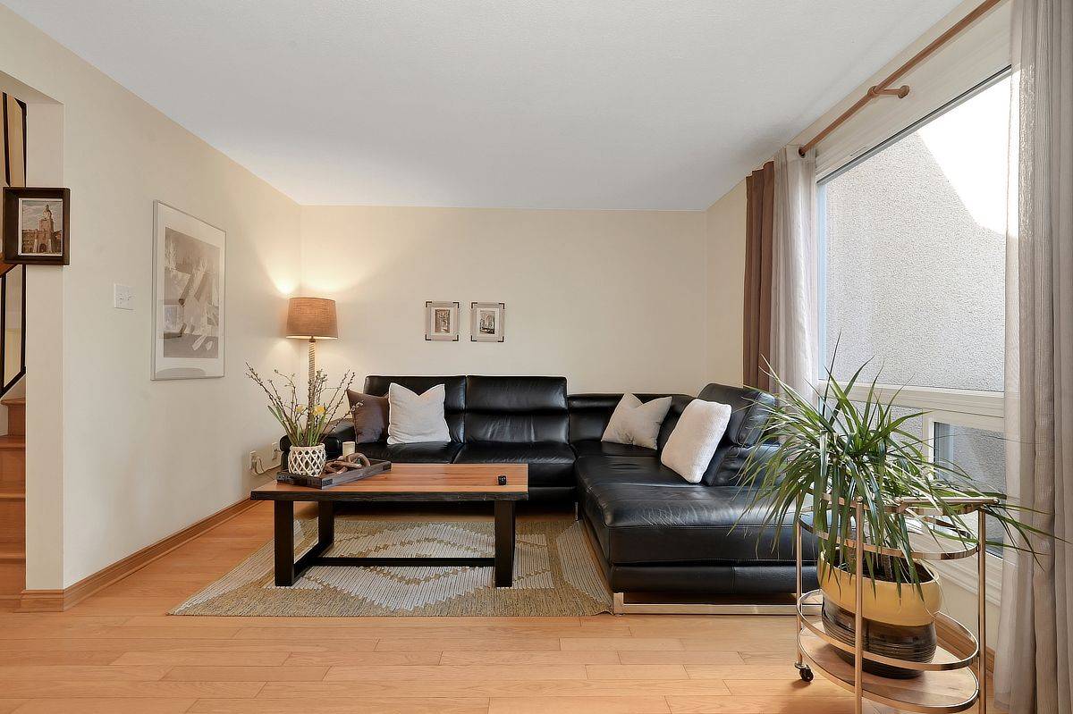 1400 Lassiter TER, Beacon Hill North - South And Area, ON K1J 8N3