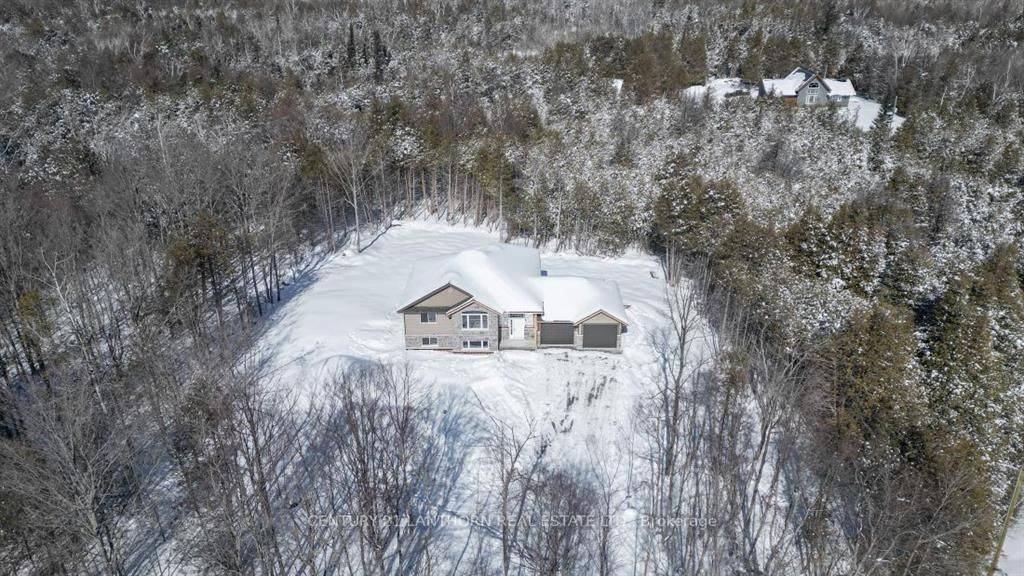 1039 Crookston RD, Centre Hastings, ON K0K 2K0