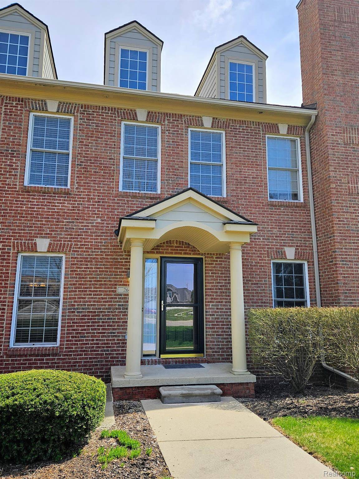 264 N Village WAY #47, Canton Charter Township, MI 48188