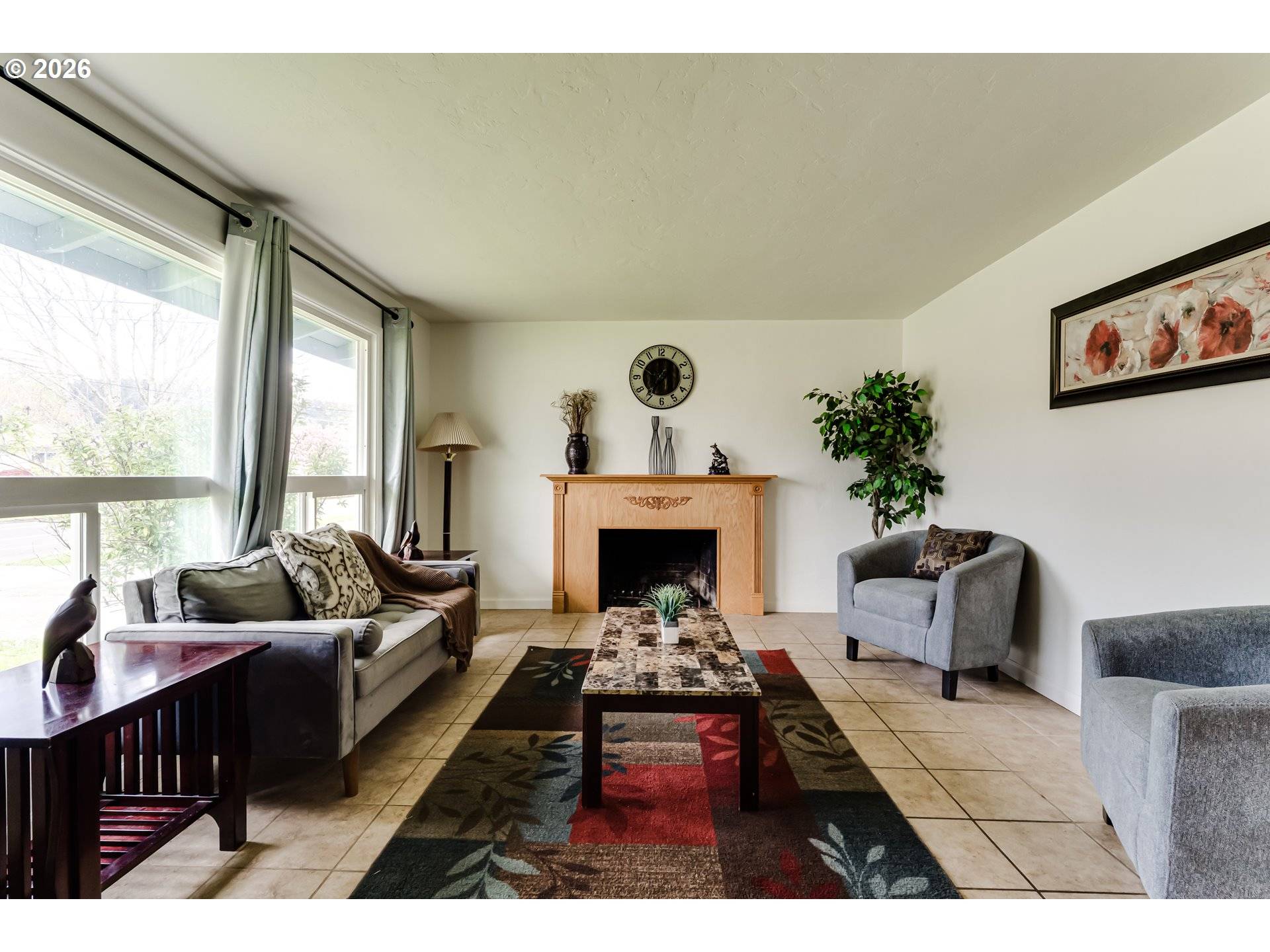 1141 W 24TH AVE, Eugene, OR 97405