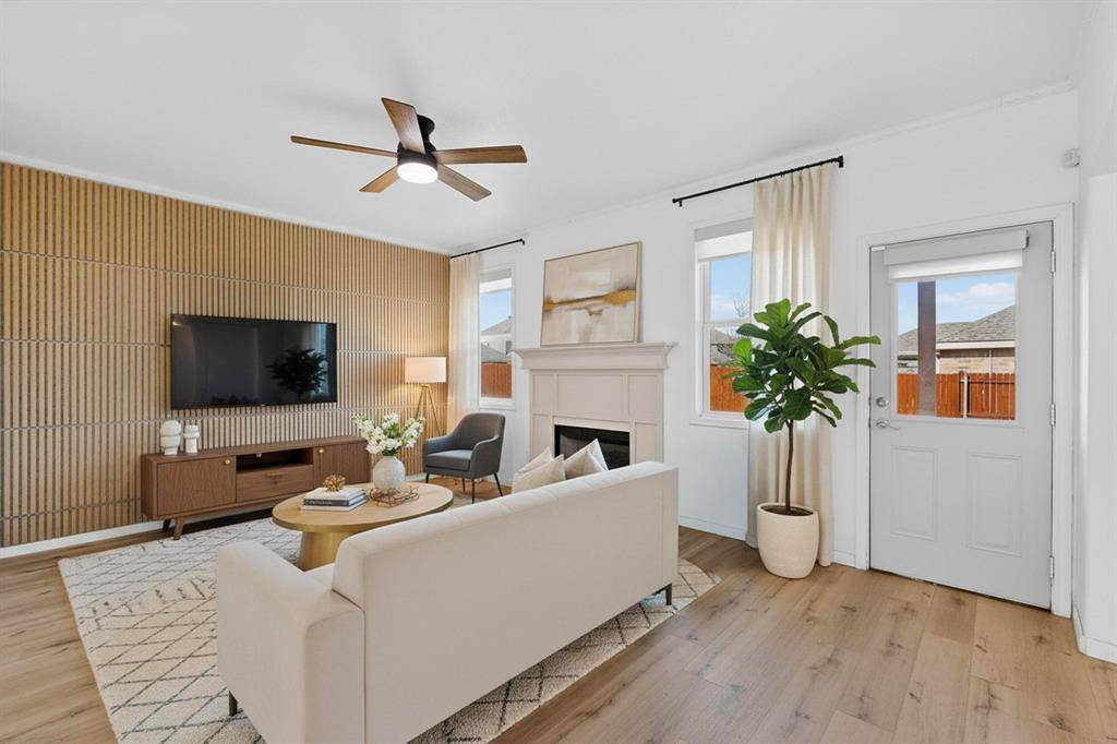 5512 Grenada Drive, Fort Worth, TX 76119