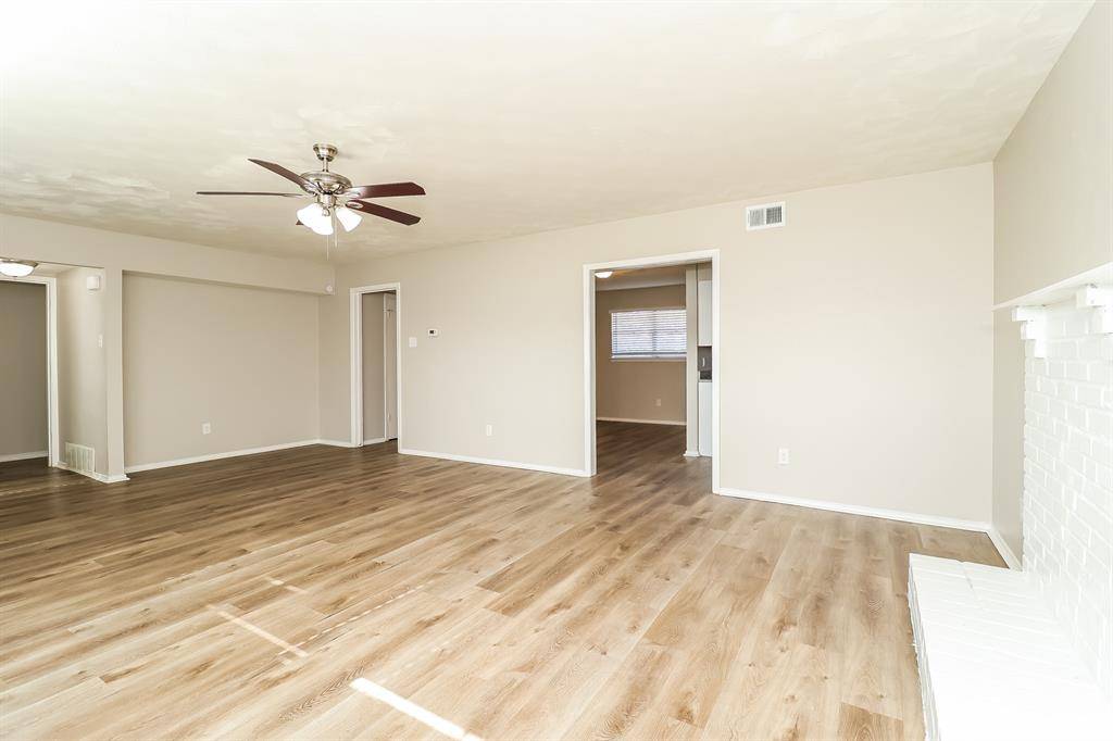 11226 Drummond Drive, Dallas, TX 75228