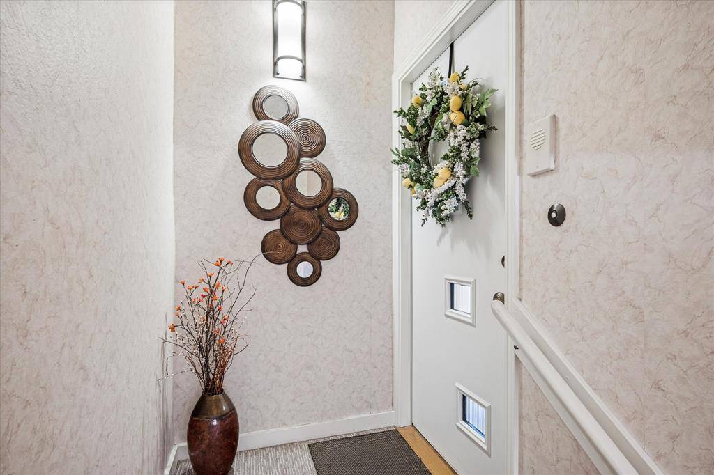 15915 Archwood Lane #2003, Dallas, TX 75248