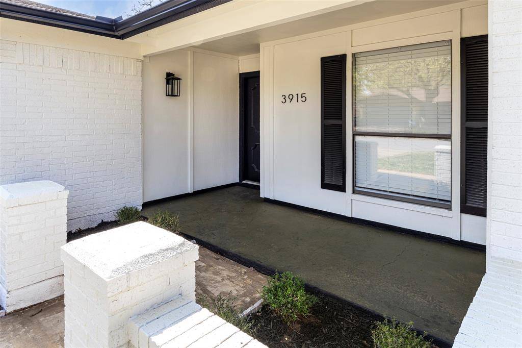 3915 Firethorn Drive, Arlington, TX 76017