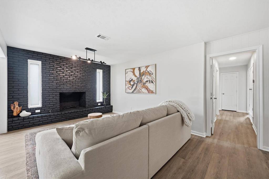 2006 Normandy Drive, Irving, TX 75060