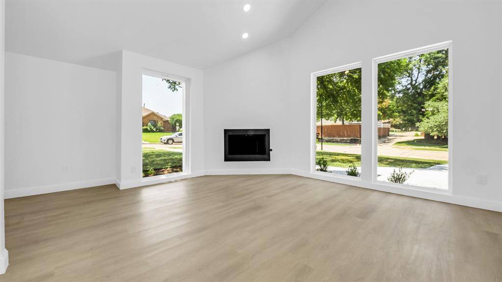 1202 Quail Hollow Drive, Garland, TX 75043