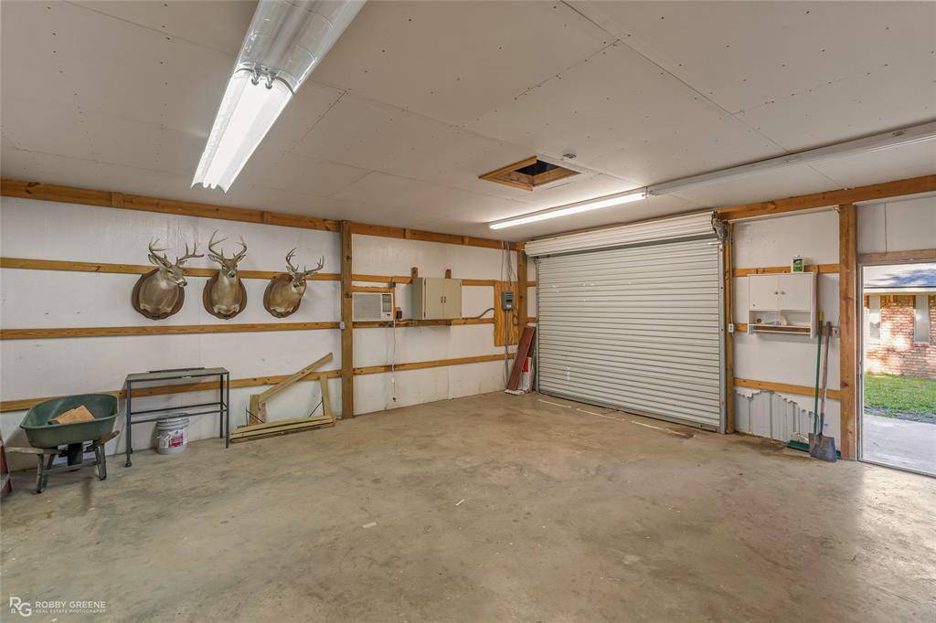 3709 Shadow Bend Drive, Haughton, LA 71037