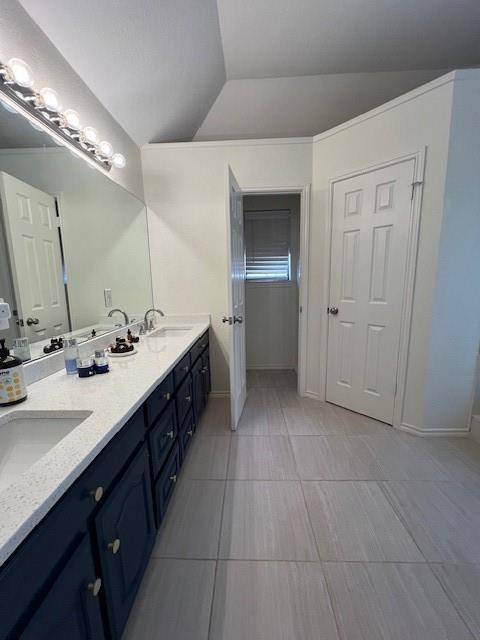 1305 Stonecreek Court, Garland, TX 75043