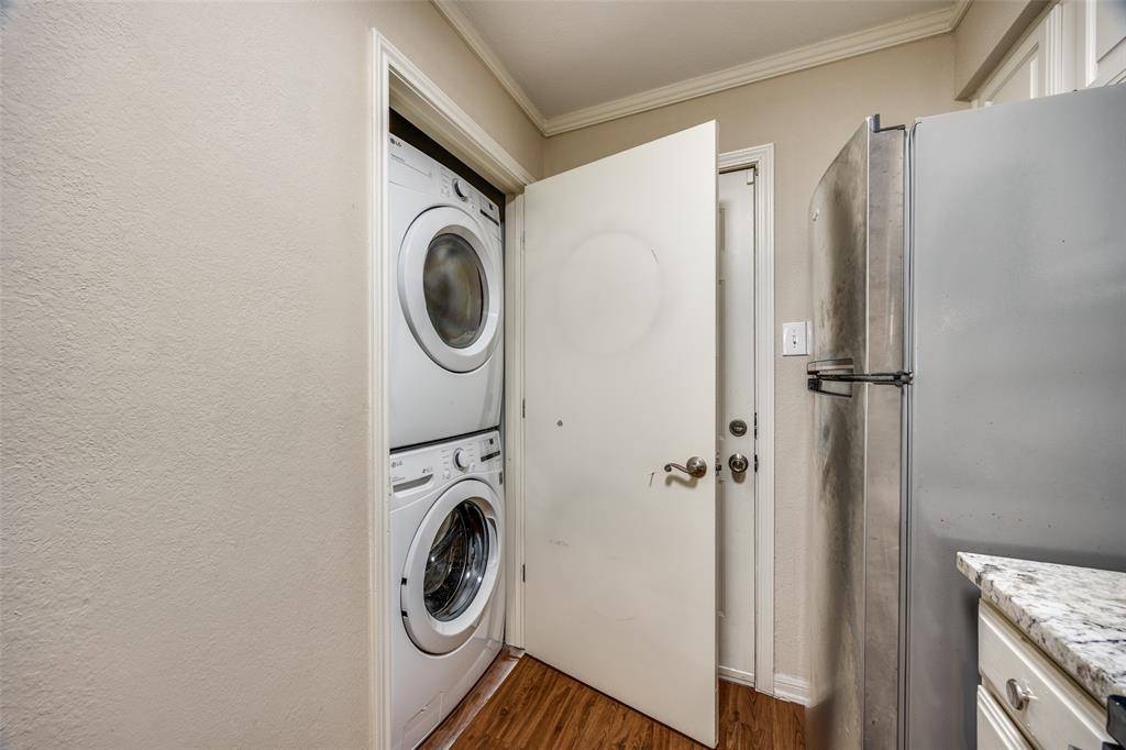 8545 Midpark Road #47, Dallas, TX 75240