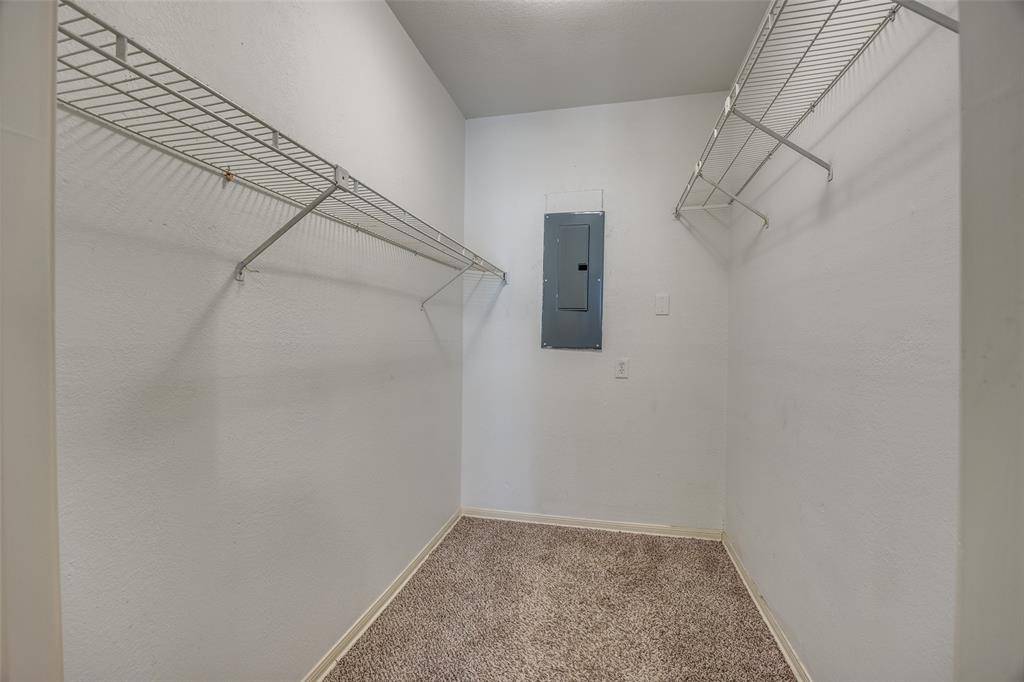 8545 Midpark Road #47, Dallas, TX 75240