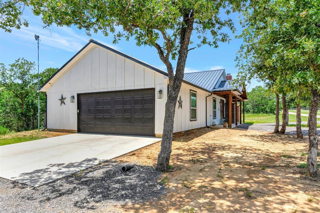 129 Whiskey Ranch Road, Runaway Bay, TX 76426