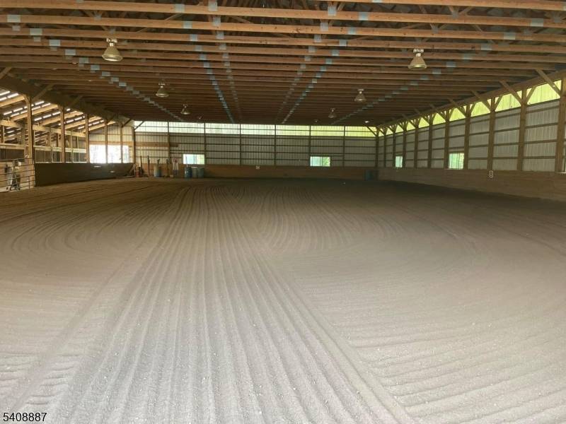 152 County Road 513, Alexandria Twp., NJ 08825