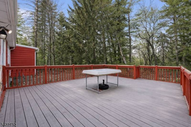 41 Summit Rd, Sparta Twp., NJ 07871