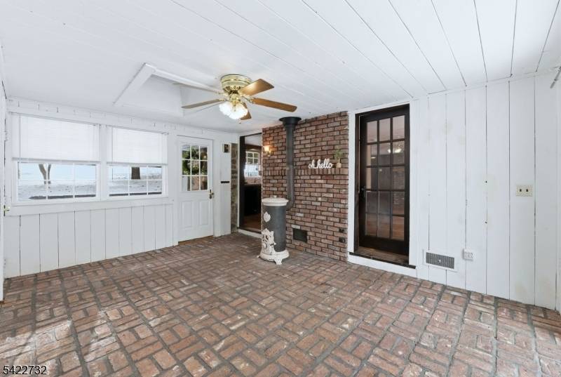 41 Summit Rd, Sparta Twp., NJ 07871