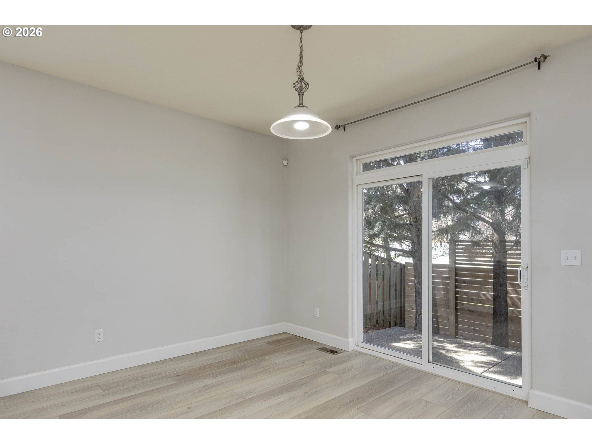 5627 SW 186TH PL, Beaverton, OR 97078