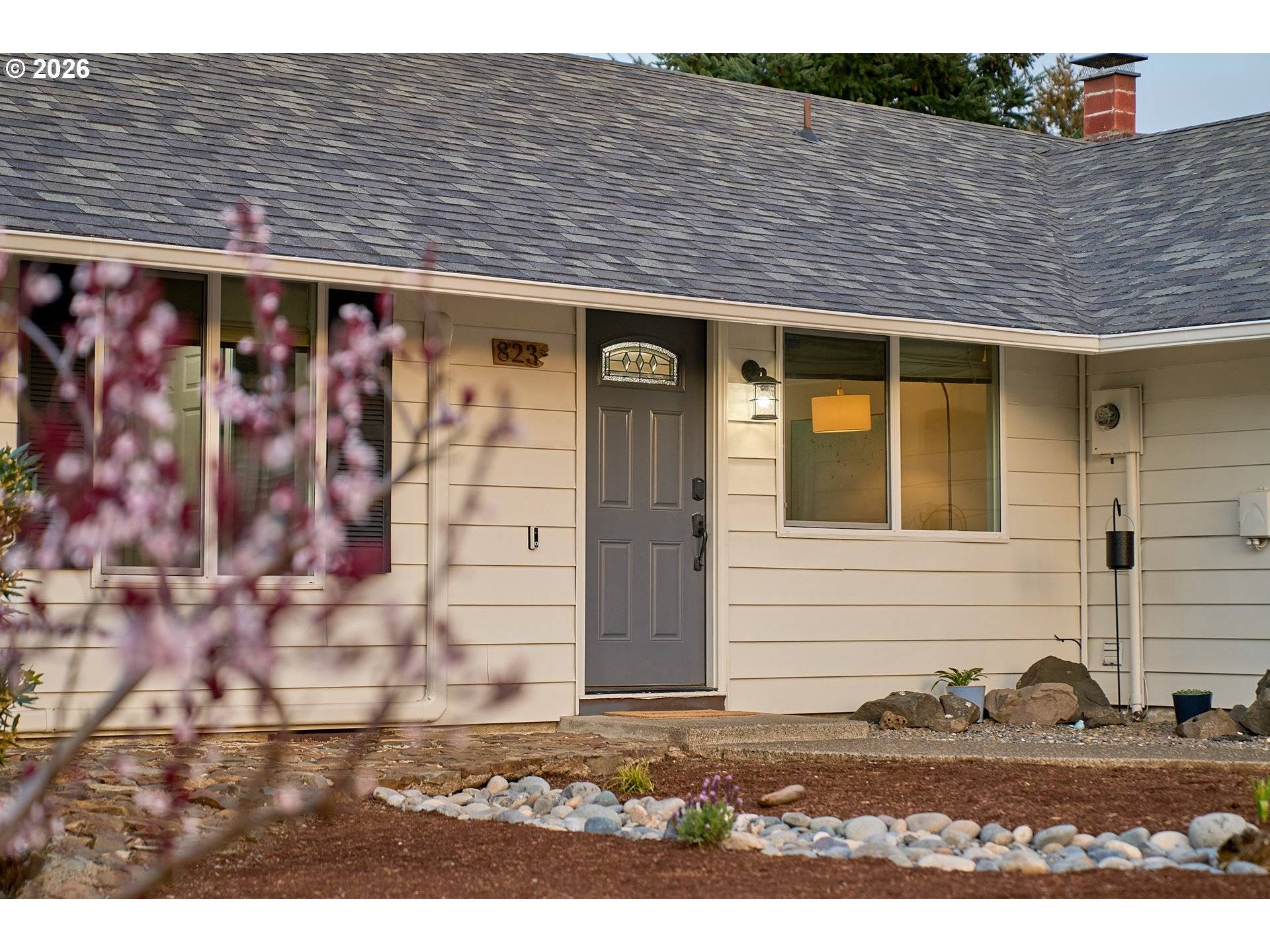 823 NE 96TH AVE, Vancouver, WA 98664