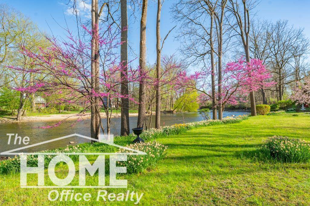 Vacant W Oliver ST, Owosso, MI 48867