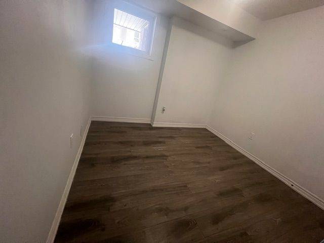 1715 Adirondack Chase #111, Pickering, ON L1X 0E5