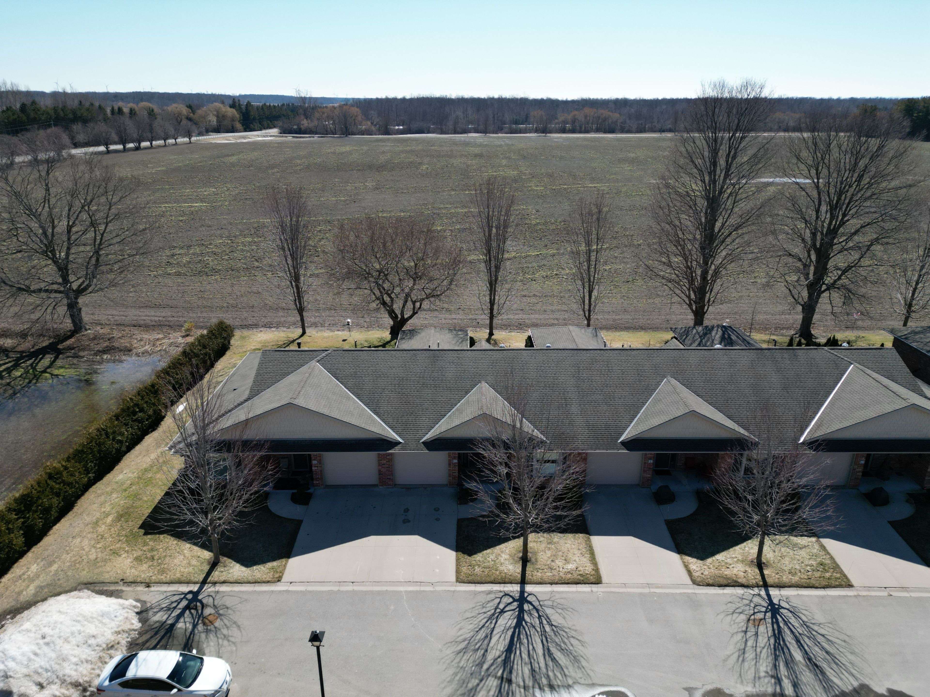 24 BAYFIELD MEWS LN, Bluewater, ON N0M 1G0