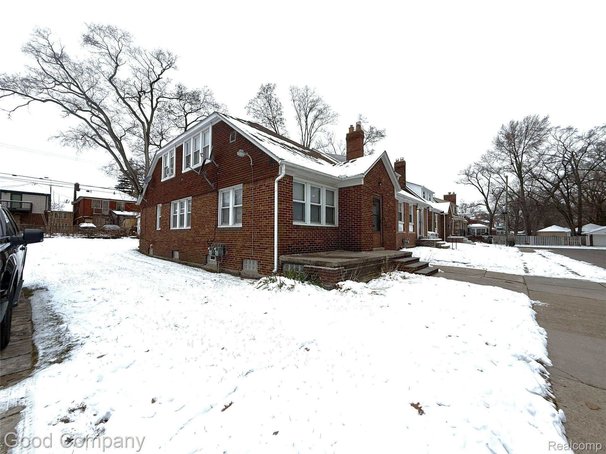 17403 Quincy ST, Detroit, MI 48221