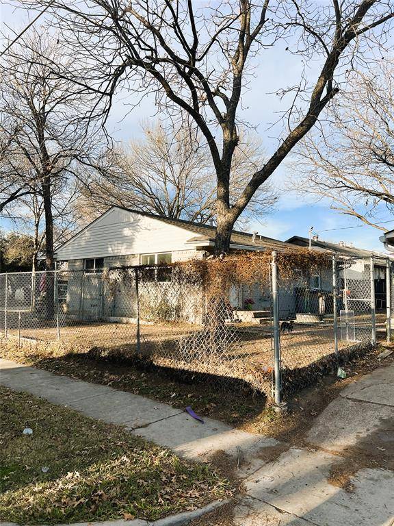 1304 Juanita Street, Mesquite, TX 75149