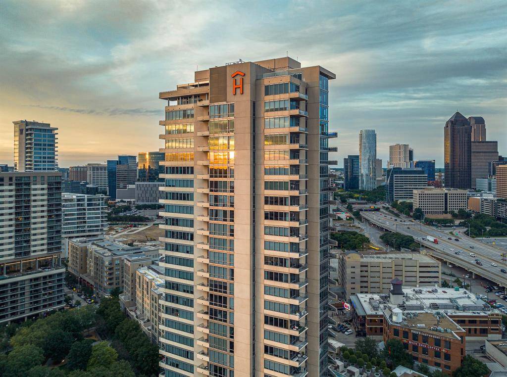 2200 Victory Avenue #2207, Dallas, TX 75219