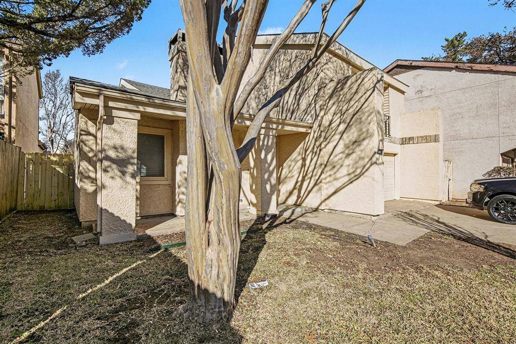 1606 Hawthorne Drive, Arlington, TX 76012