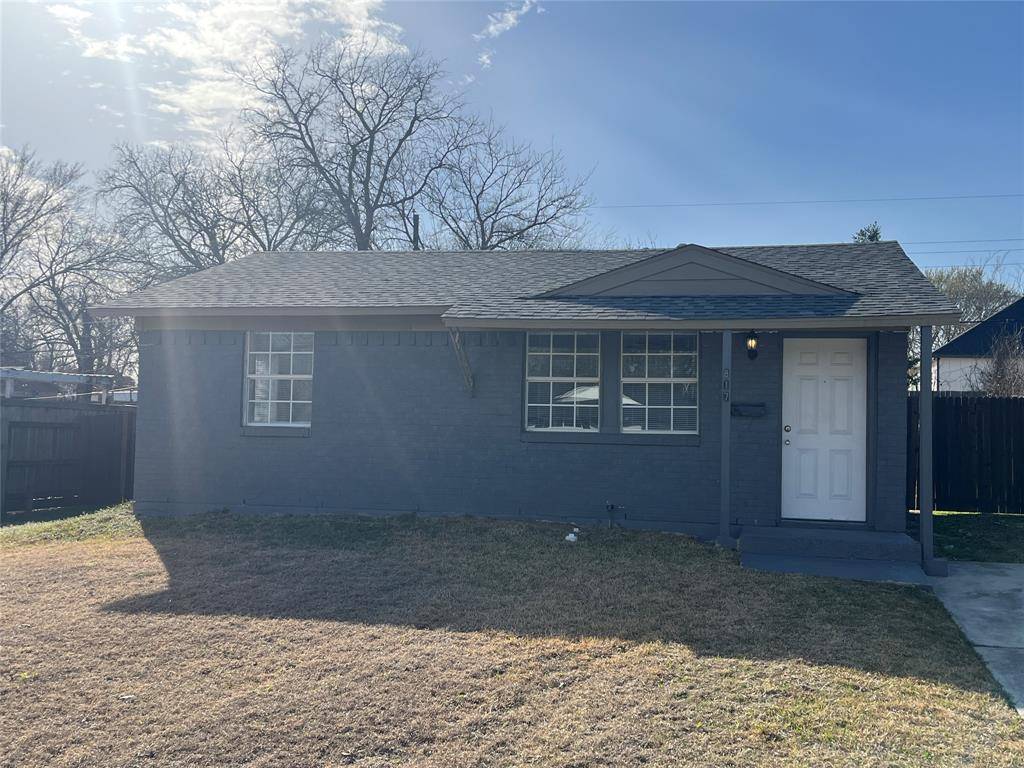 817 Lilac Lane, Mesquite, TX 75149