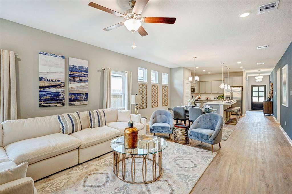 1217 Anderson Drive, Trenton, TX 75490