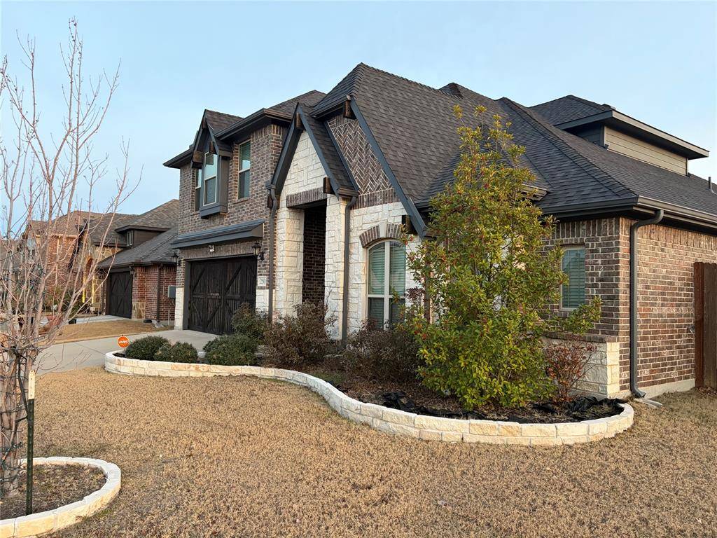 250 Bear Trail, Waxahachie, TX 75165