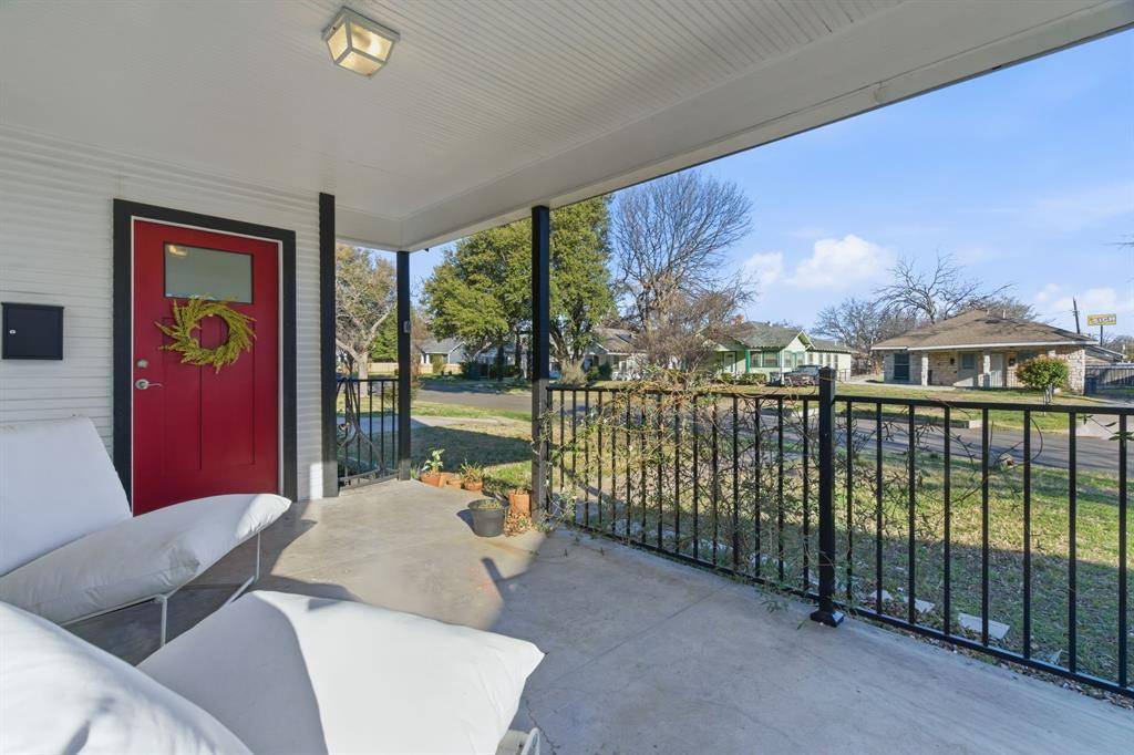 2410 Catherine Street, Dallas, TX 75211