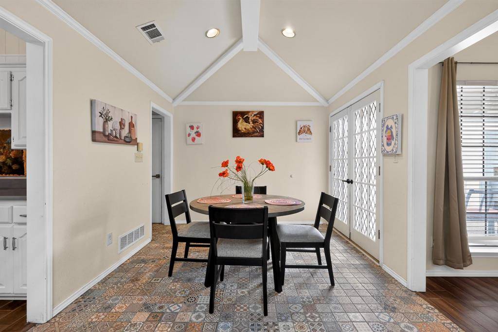 2307 Honeysuckle Drive, Richardson, TX 75082