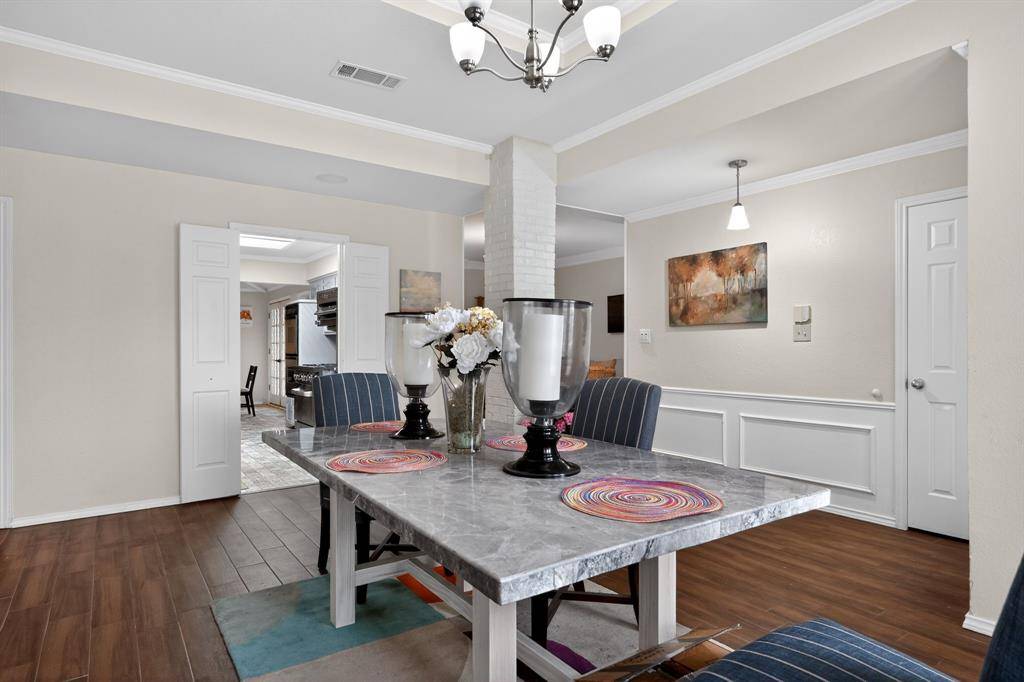 2307 Honeysuckle Drive, Richardson, TX 75082